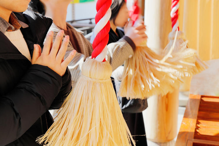 How the New Year Is Celebrated in Japan - Things to Do and Traditions